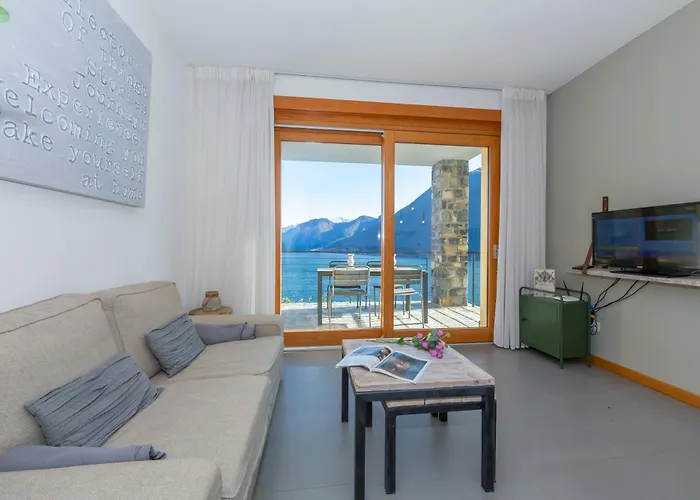 Degli Oleandri 2a * Argegno