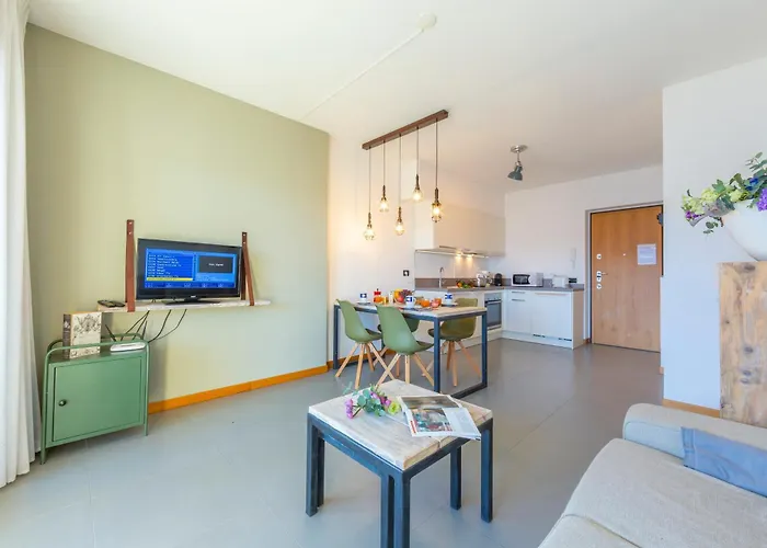 Degli Oleandri 2a * Argegno