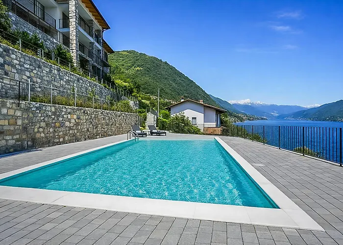 Degli Oleandri 2a * Argegno